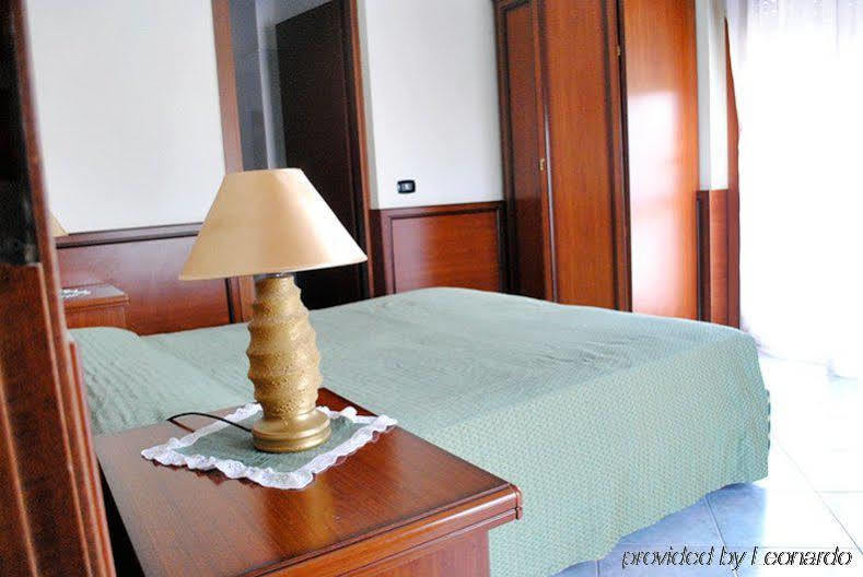 Hotel Octavia Roma Dış mekan fotoğraf