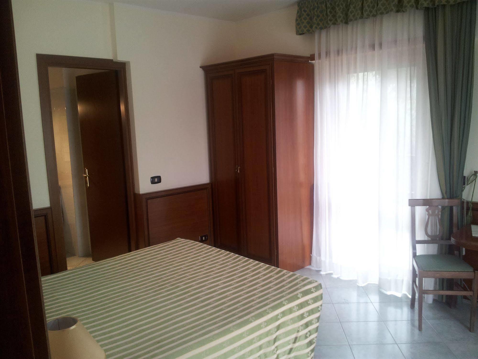 Hotel Octavia Roma Dış mekan fotoğraf
