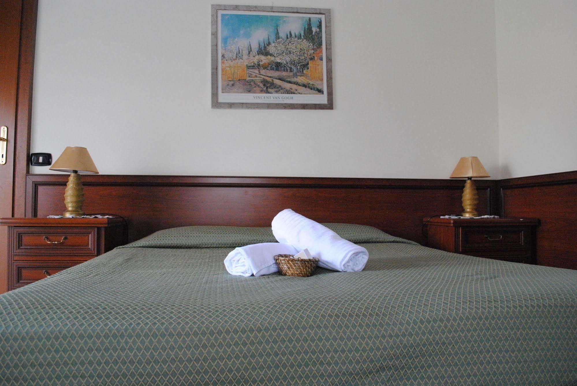 Hotel Octavia Roma Dış mekan fotoğraf