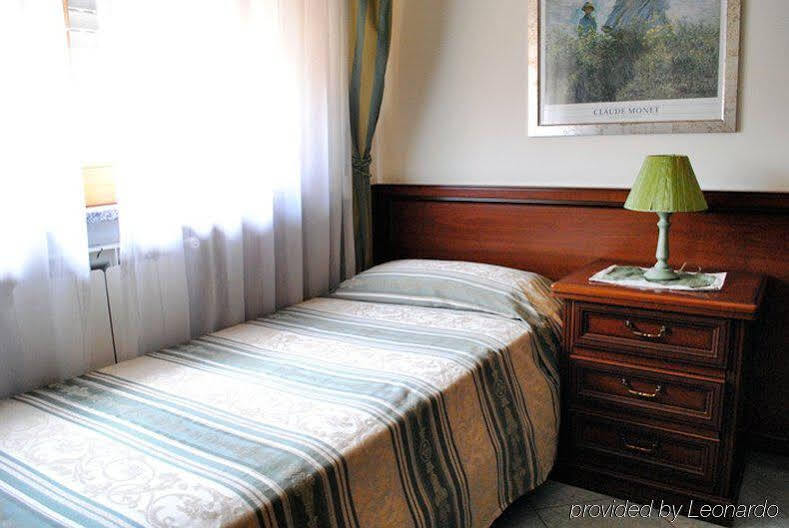 Hotel Octavia Roma Dış mekan fotoğraf